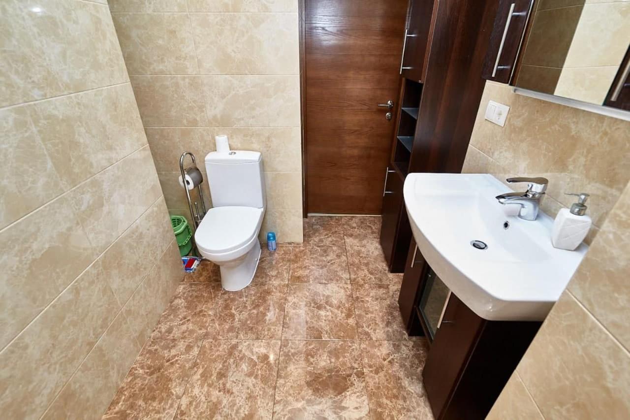 Ultracentral Spacious Apartment Chisinau Exterior photo
